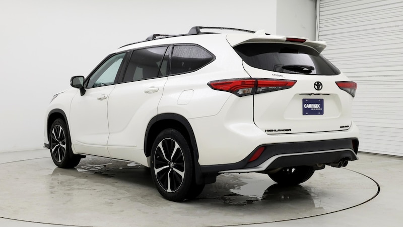 2021 Toyota Highlander XSE 2