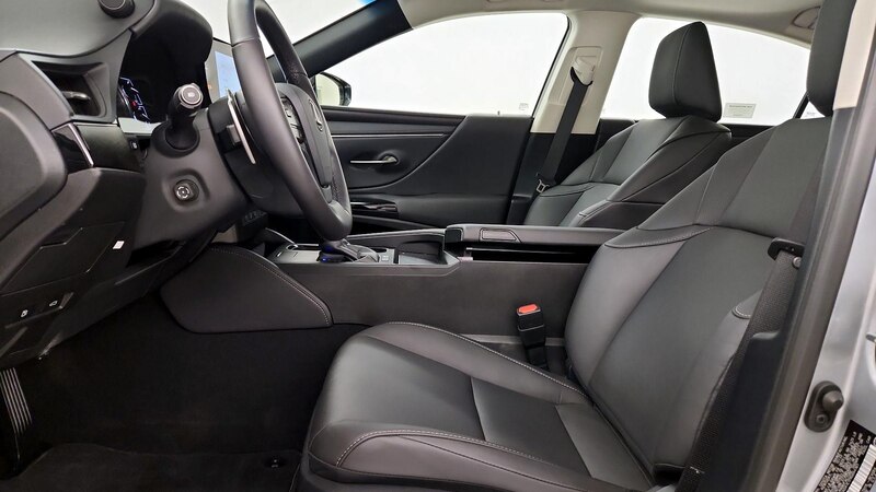 2024 Lexus ES Hybrid 300h 11