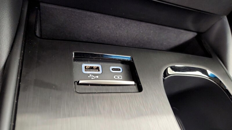 2024 Lexus ES Hybrid 300h 17