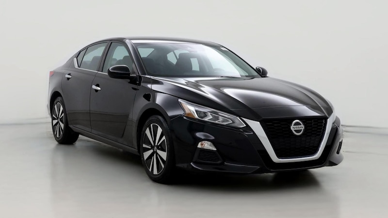 2021 Nissan Altima SV Hero Image