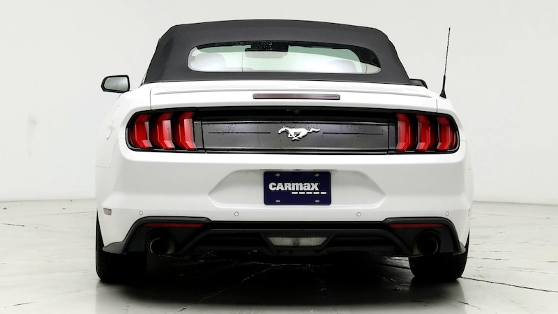 2022 Ford Mustang  6