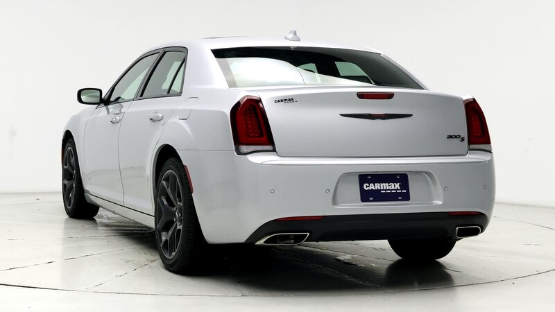 2022 Chrysler 300 S 6