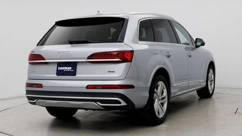 2022 Audi Q7 Premium Plus 8