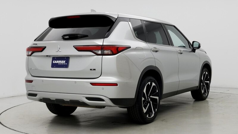 2023 Mitsubishi Outlander SE 8