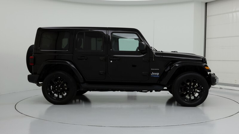 2021 Jeep Wrangler Unlimited Sahara 7