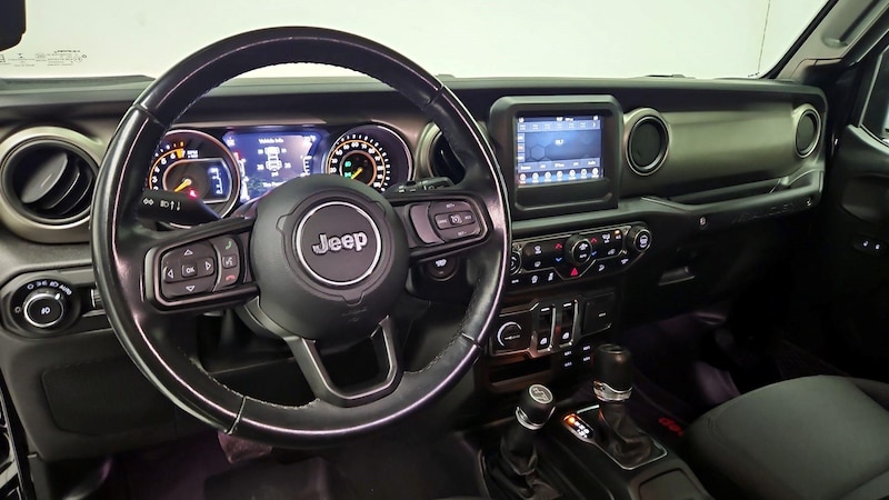 2021 Jeep Wrangler Sport S 9