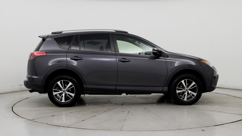 2018 Toyota RAV4 XLE 7