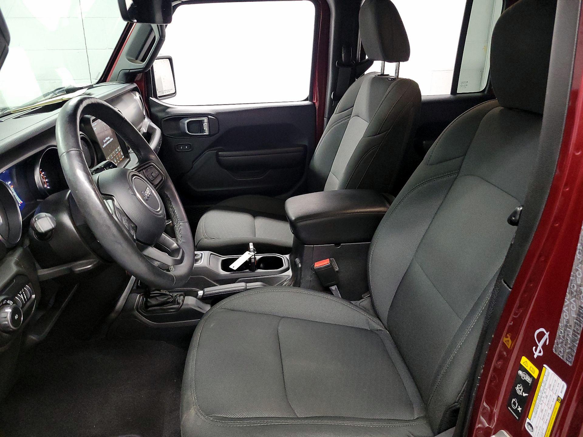 Thumbnail: 2021 Jeep Wrangler - 11