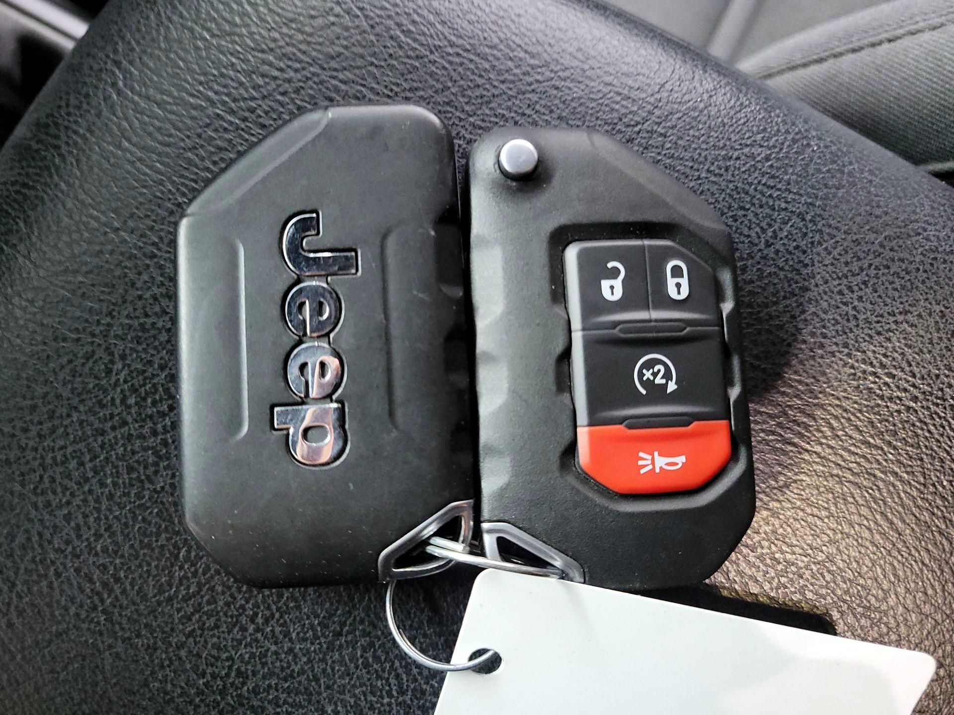Thumbnail: 2021 Jeep Wrangler - 20