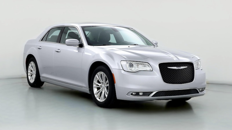 2020 Chrysler 300 Touring Hero Image