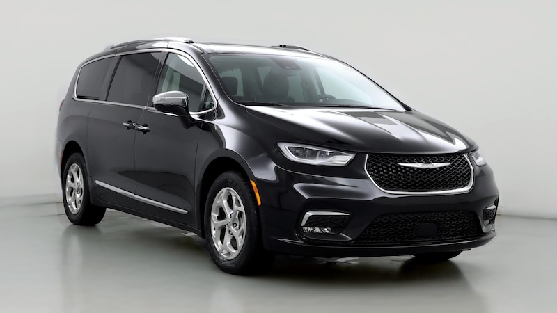 2021 Chrysler Pacifica Limited Hero Image