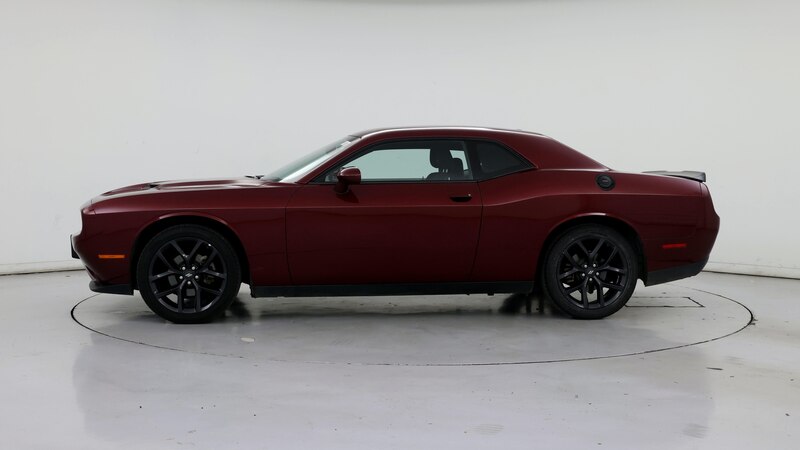 2022 Dodge Challenger SXT 3