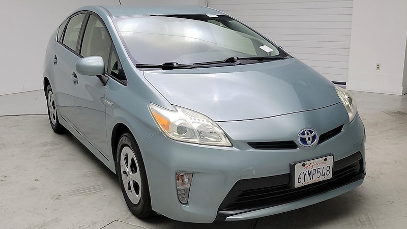 2013 Toyota Prius Two 3