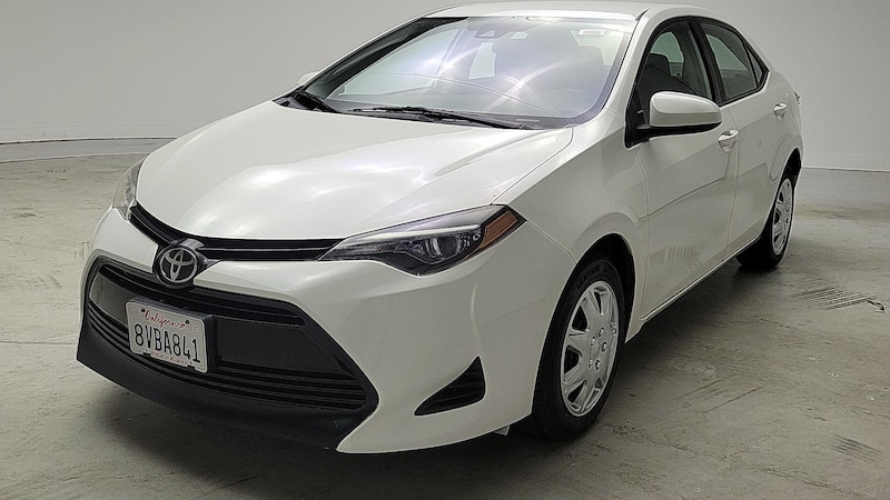 2018 Toyota Corolla LE Hero Image