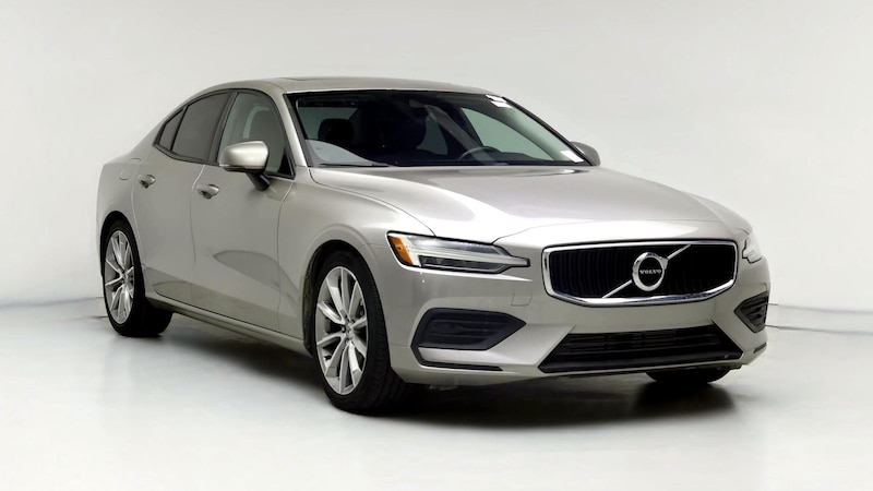 2019 Volvo S60 T5 Momentum Hero Image