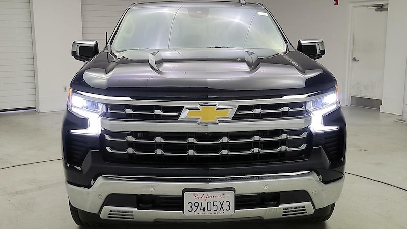 2023 Chevrolet Silverado 1500 LTZ 2