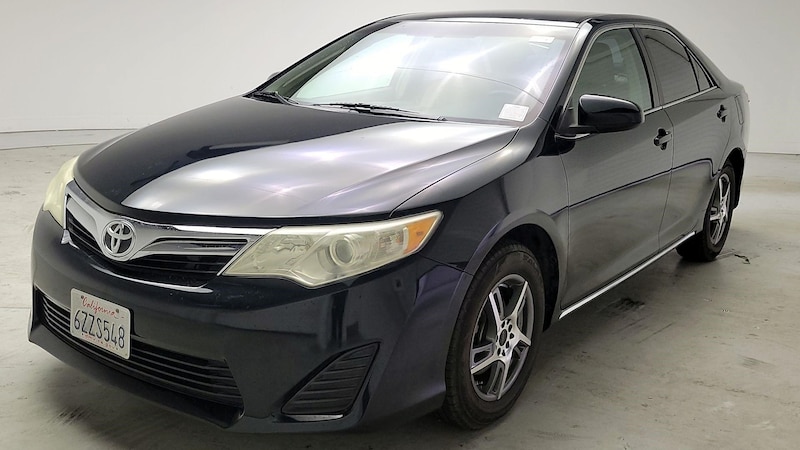 2013 Toyota Camry LE Hero Image