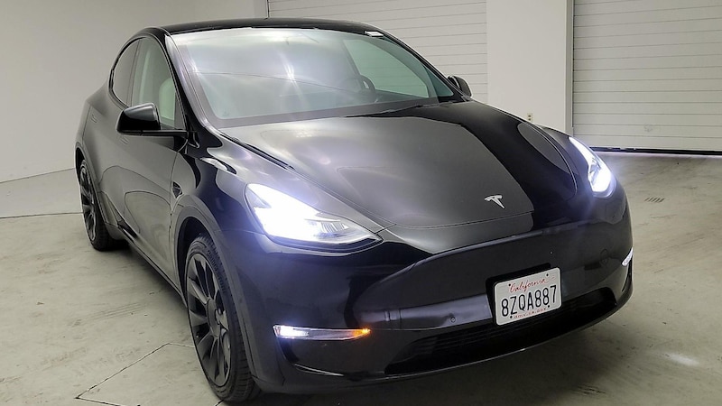 2022 Tesla Model Y Long Range 3