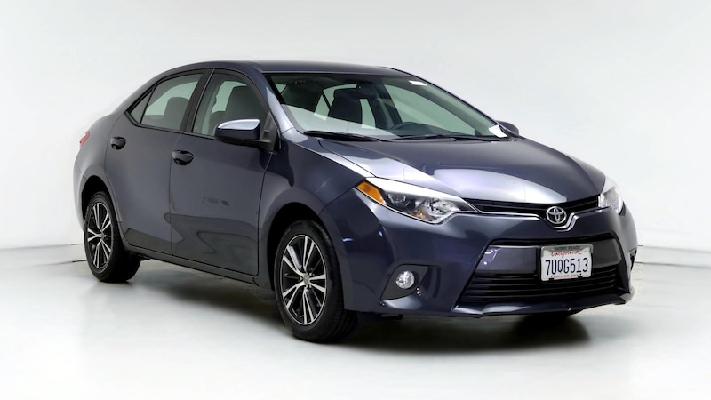 2016 Toyota Corolla LE Hero Image