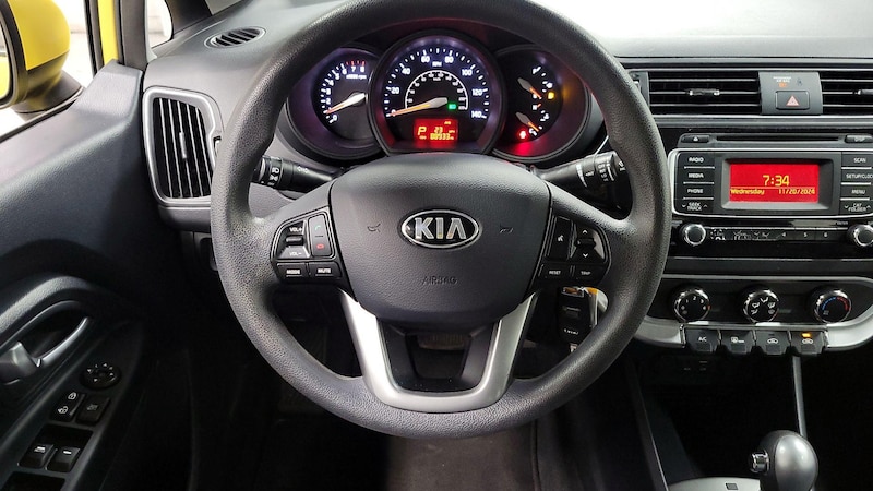 2016 Kia Rio LX 10