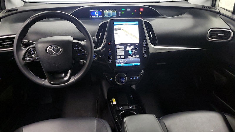 2022 Toyota Prius Prime XLE 9