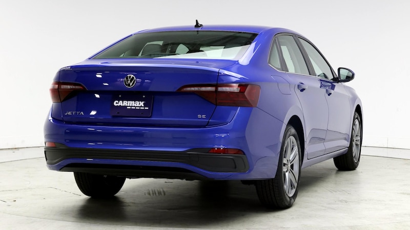 2024 Volkswagen Jetta SE 8