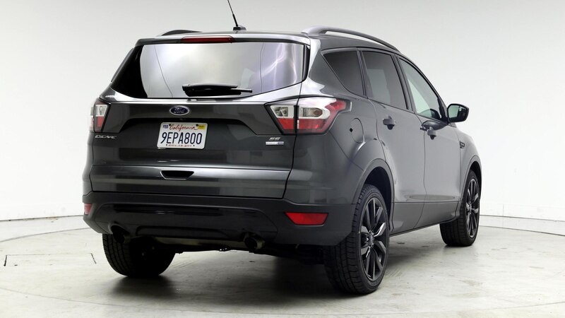 2017 Ford Escape SE 8