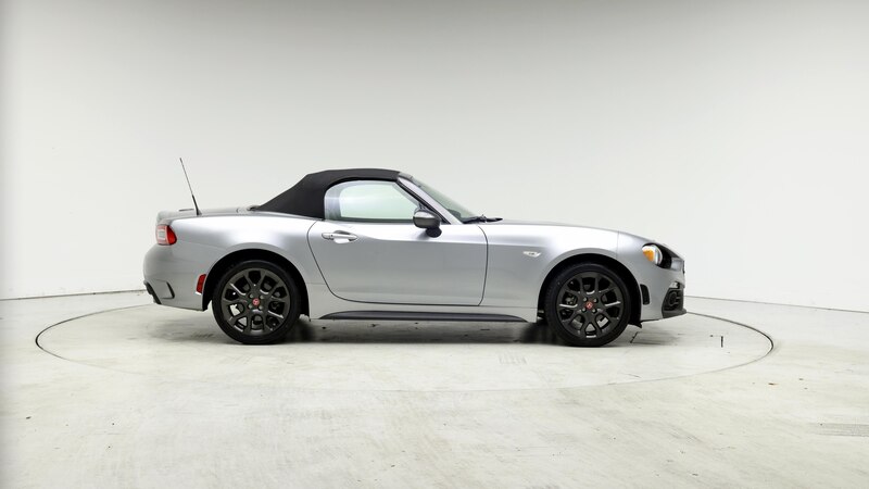 2017 Fiat 124 Spider Abarth 7