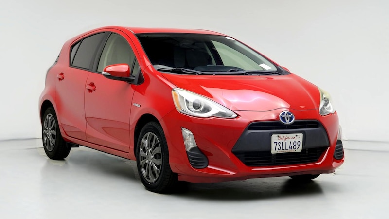 2016 Toyota Prius c One Hero Image