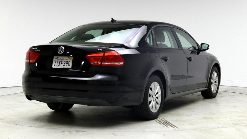 2015 Volkswagen Passat Wolfsburg Edition 8