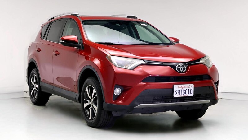 2016 Toyota RAV4 XLE Hero Image