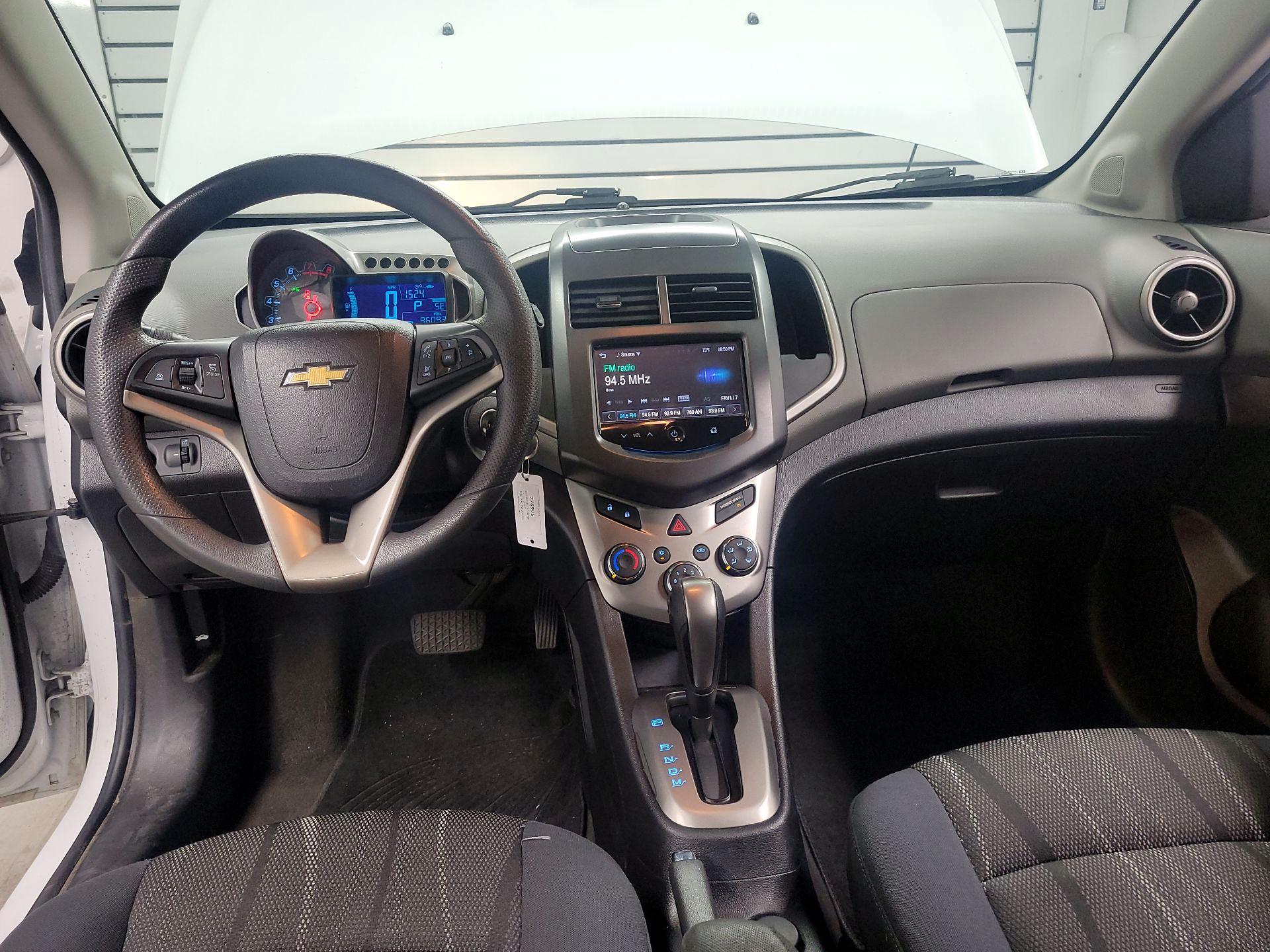 Thumbnail: 2016 Chevrolet Sonic - 9