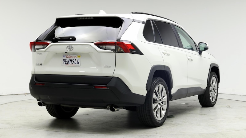 2021 Toyota RAV4 XLE Premium 8