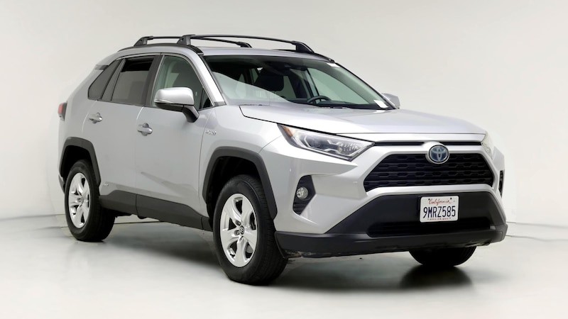 2020 Toyota RAV4 XLE Hero Image