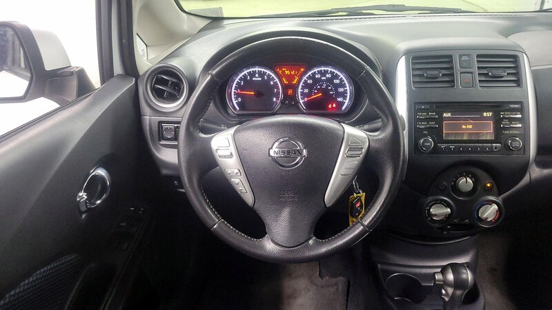 2014 Nissan Versa Note SV 10