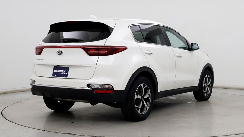 2022 Kia Sportage LX 8