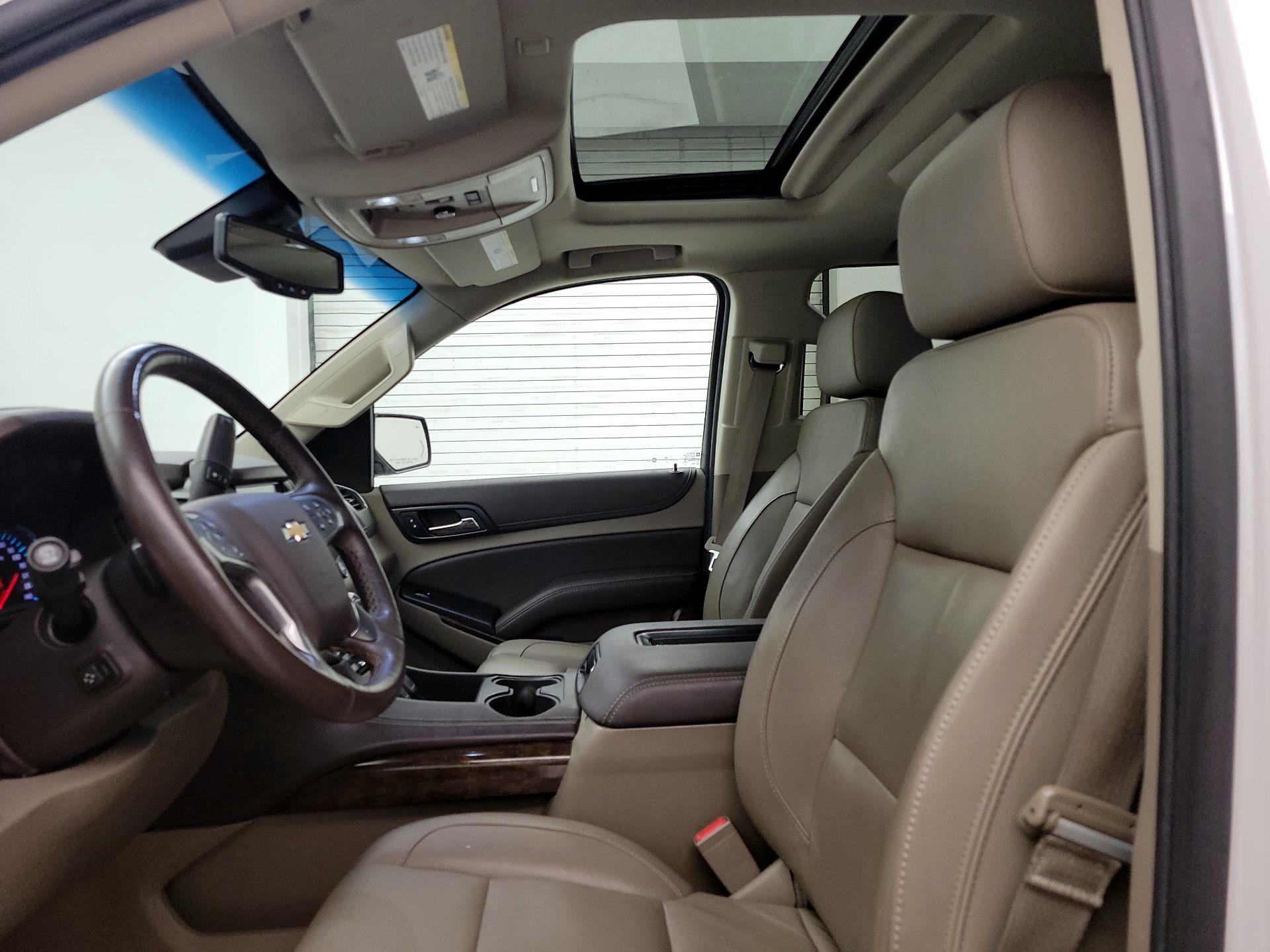 Thumbnail: 2016 Chevrolet Tahoe - 20