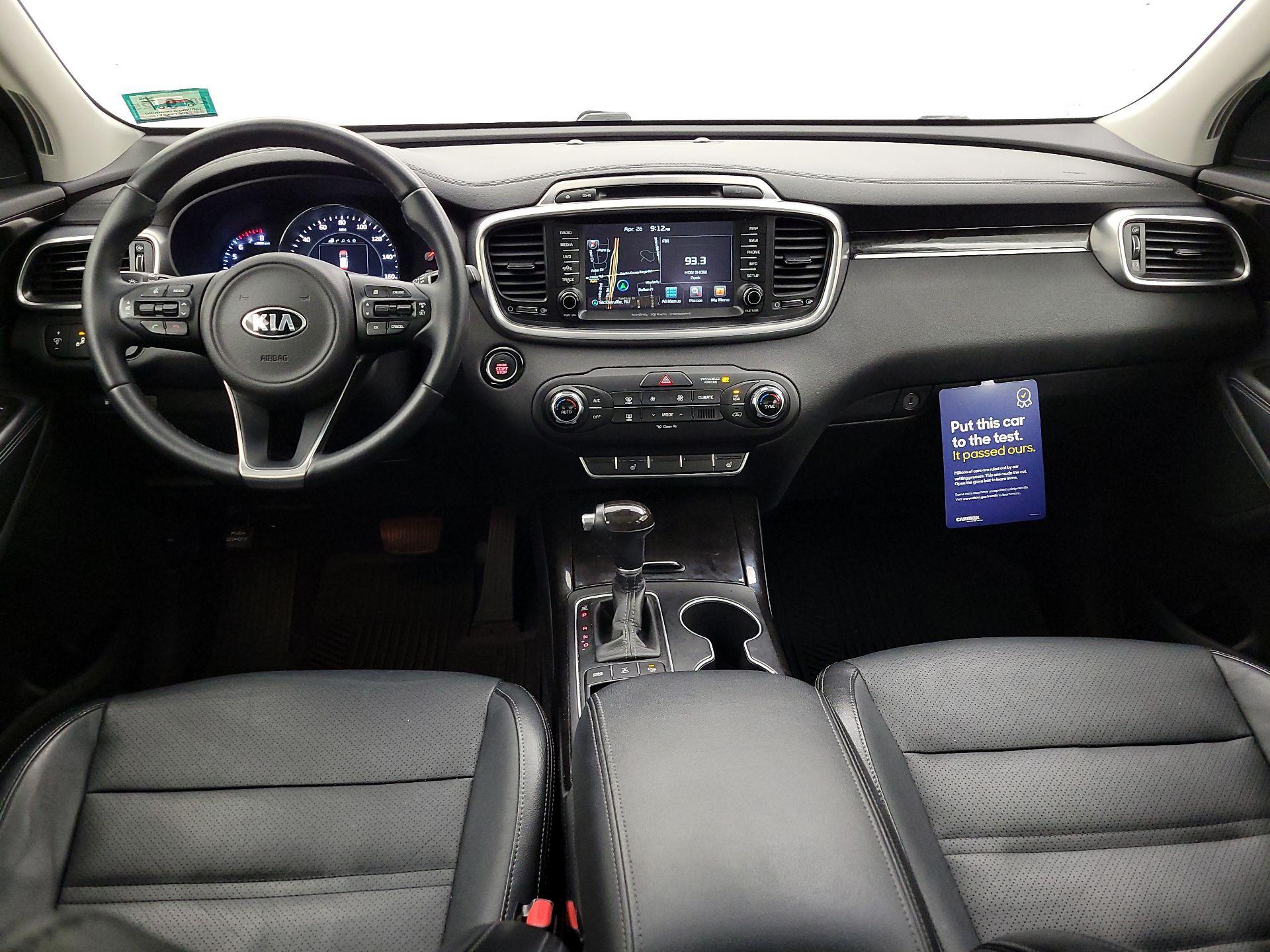 Thumbnail: 2016 Kia Sorento - 9