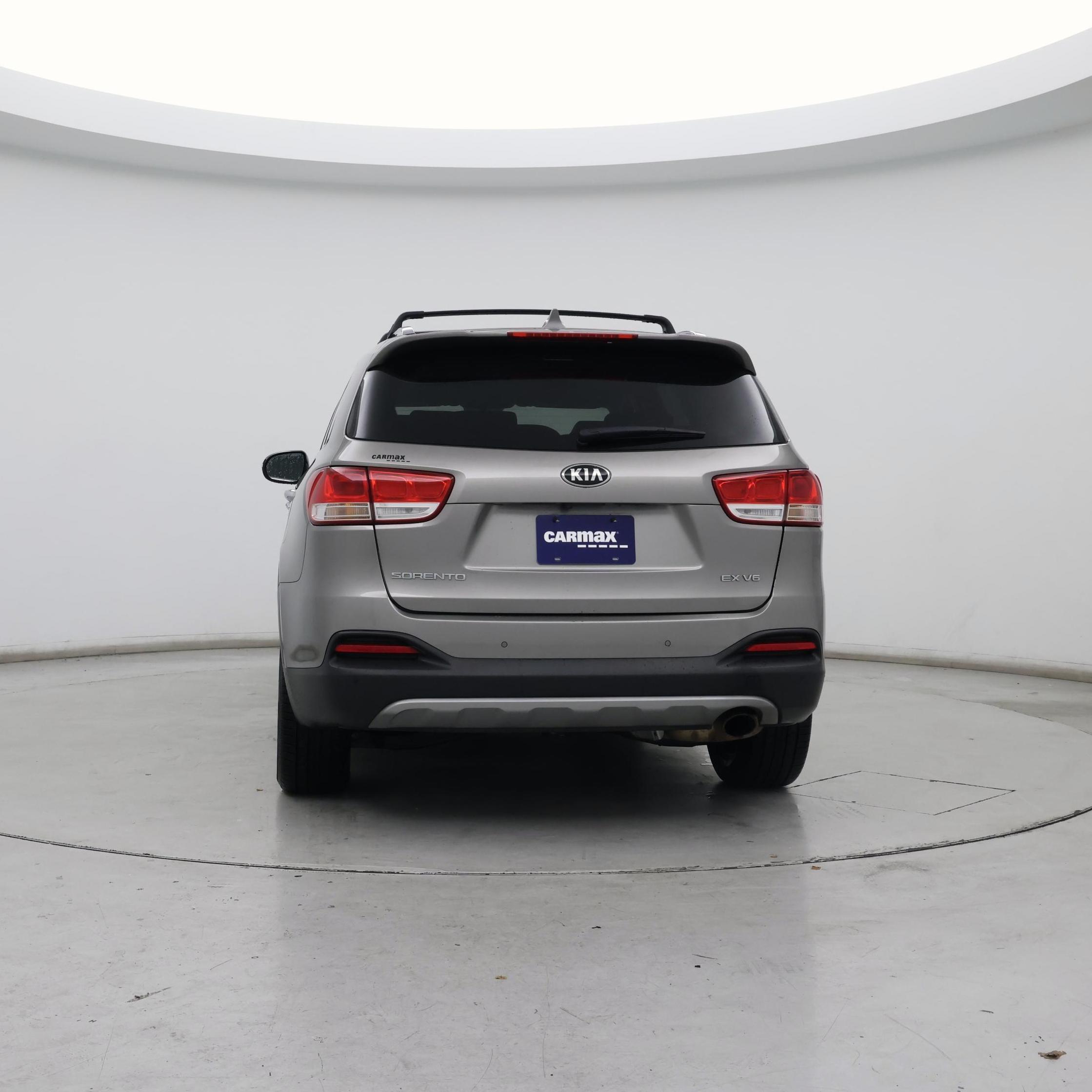 Thumbnail: 2016 Kia Sorento - 6