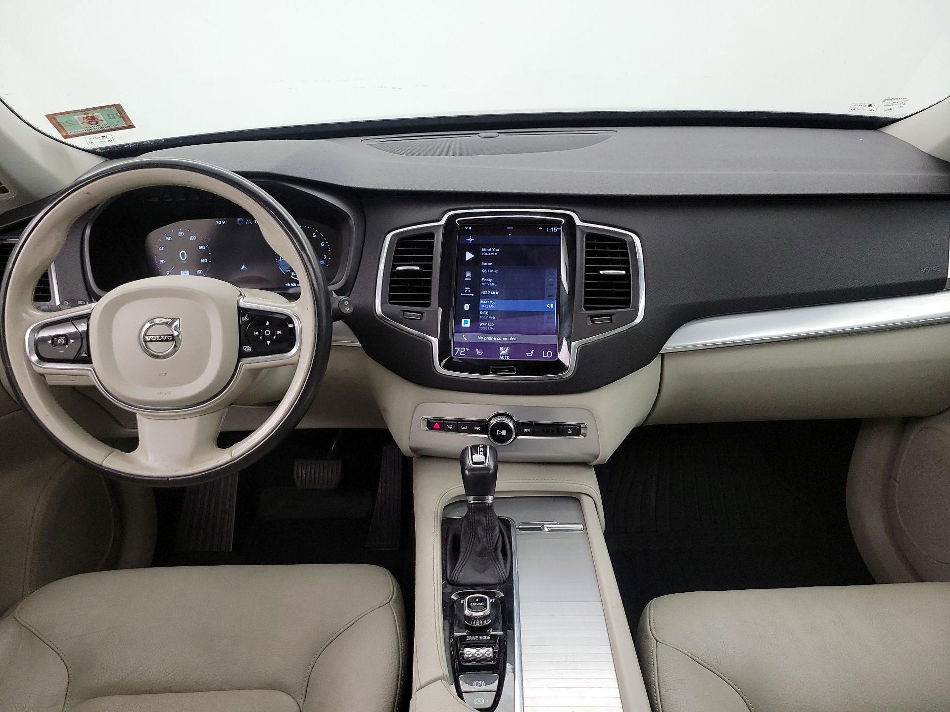 Thumbnail: 2016 Volvo XC90 - 9