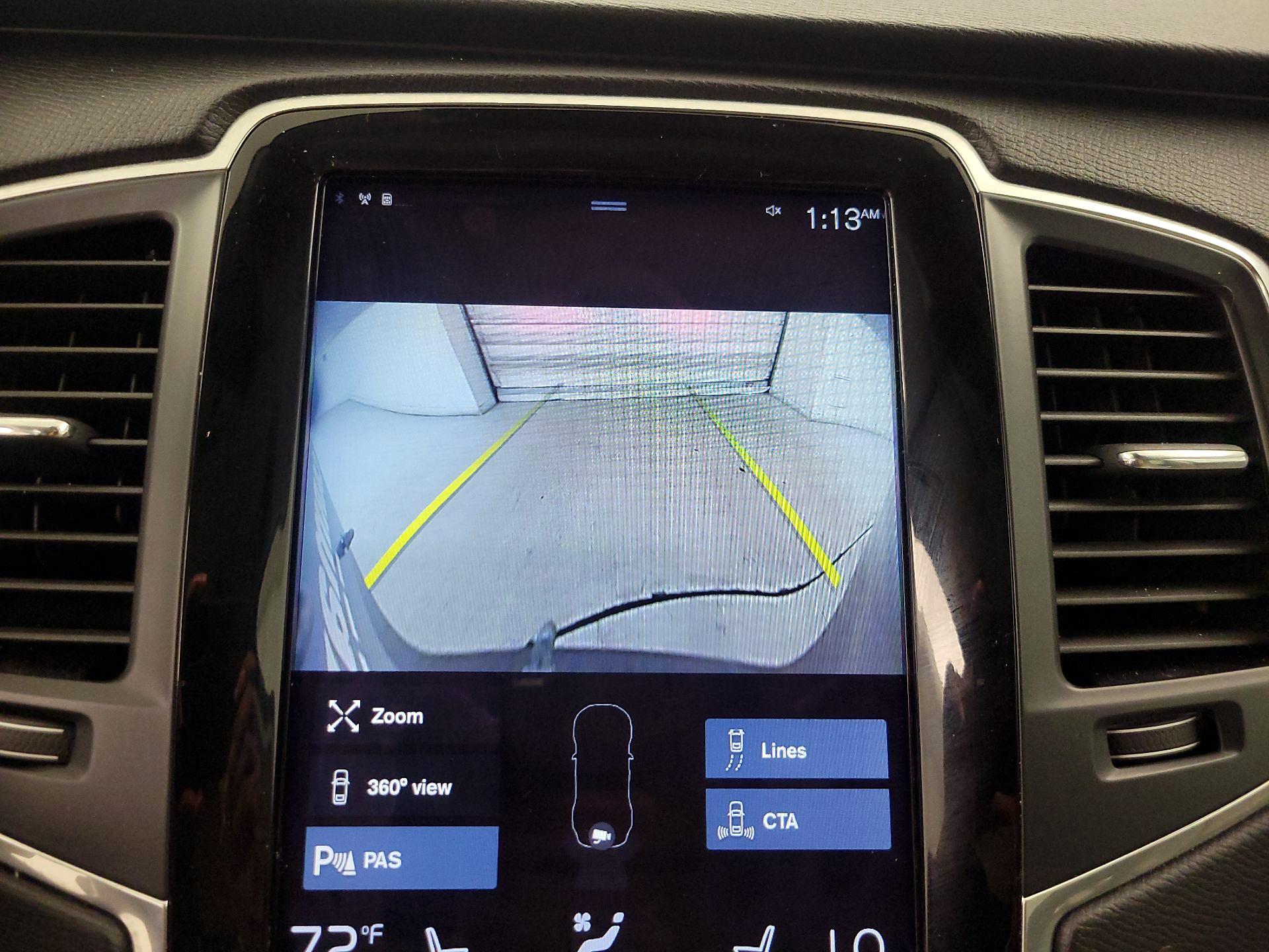 Thumbnail: 2016 Volvo XC90 - 14