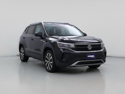 Black 2023 Volkswagen Taos SE