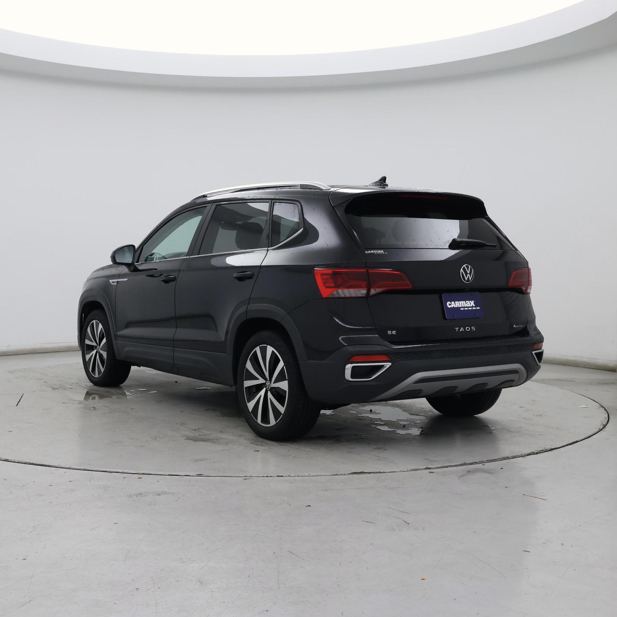 Thumbnail: 2023 Volkswagen Taos - 2