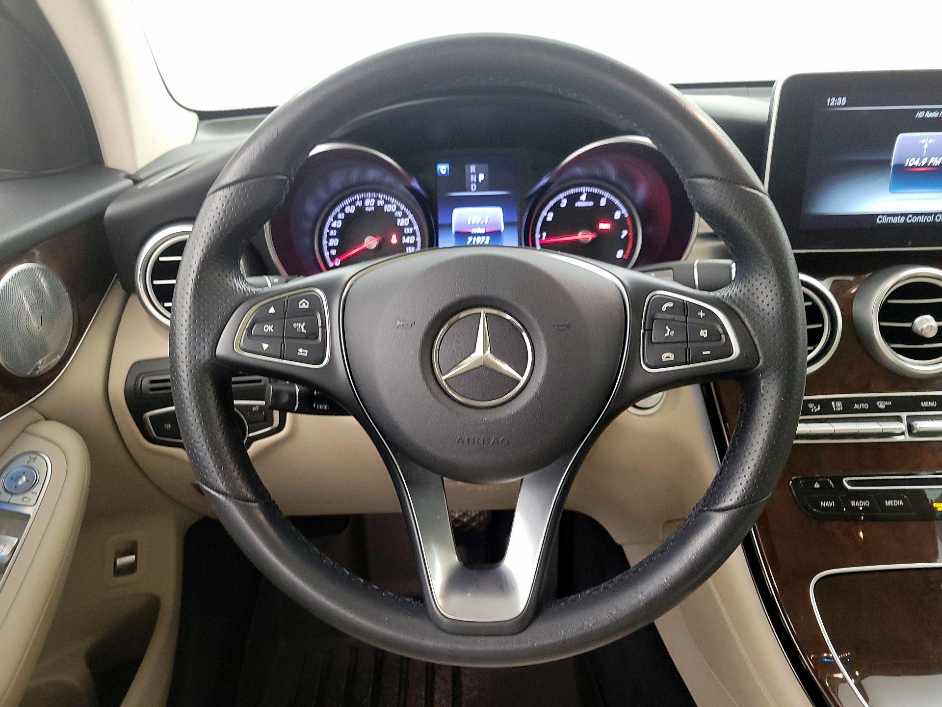 Thumbnail: 2017 Mercedes-Benz GLC - 10