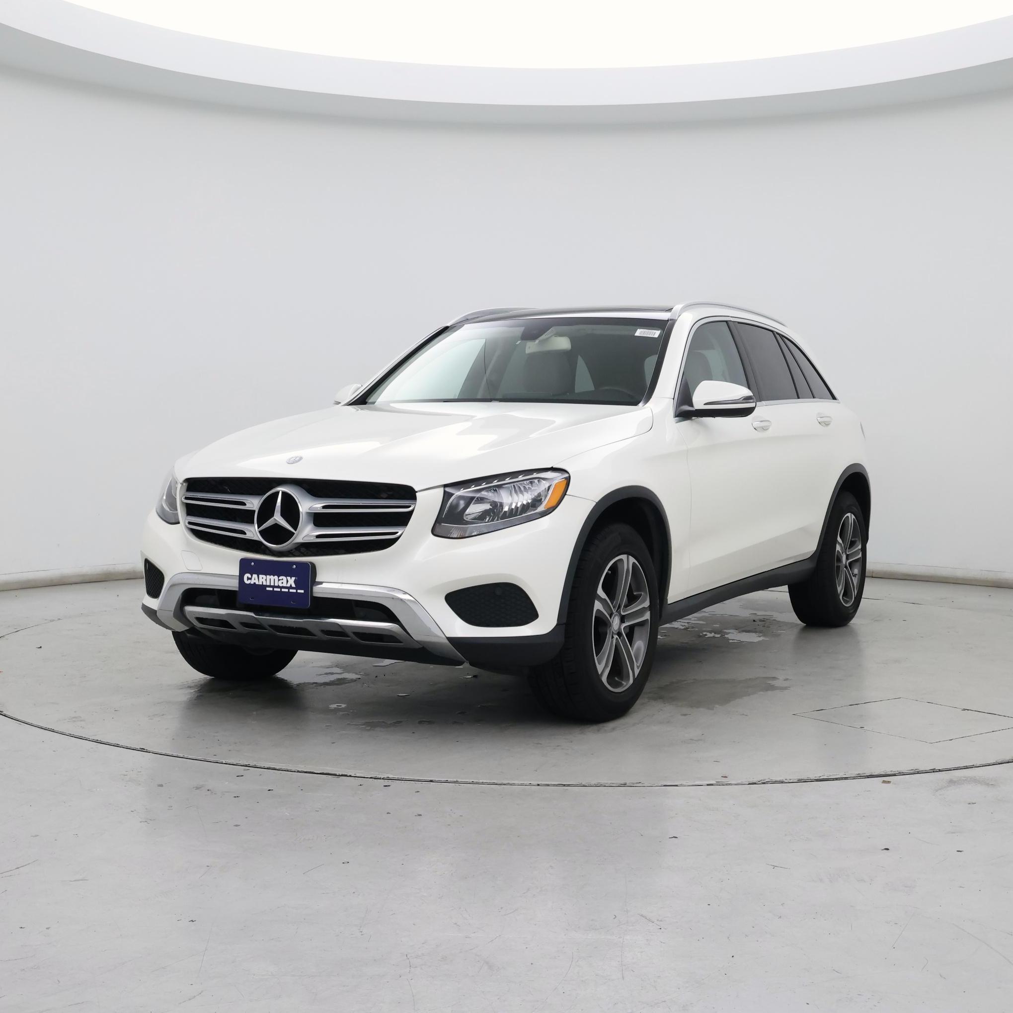 Thumbnail: 2017 Mercedes-Benz GLC - 4