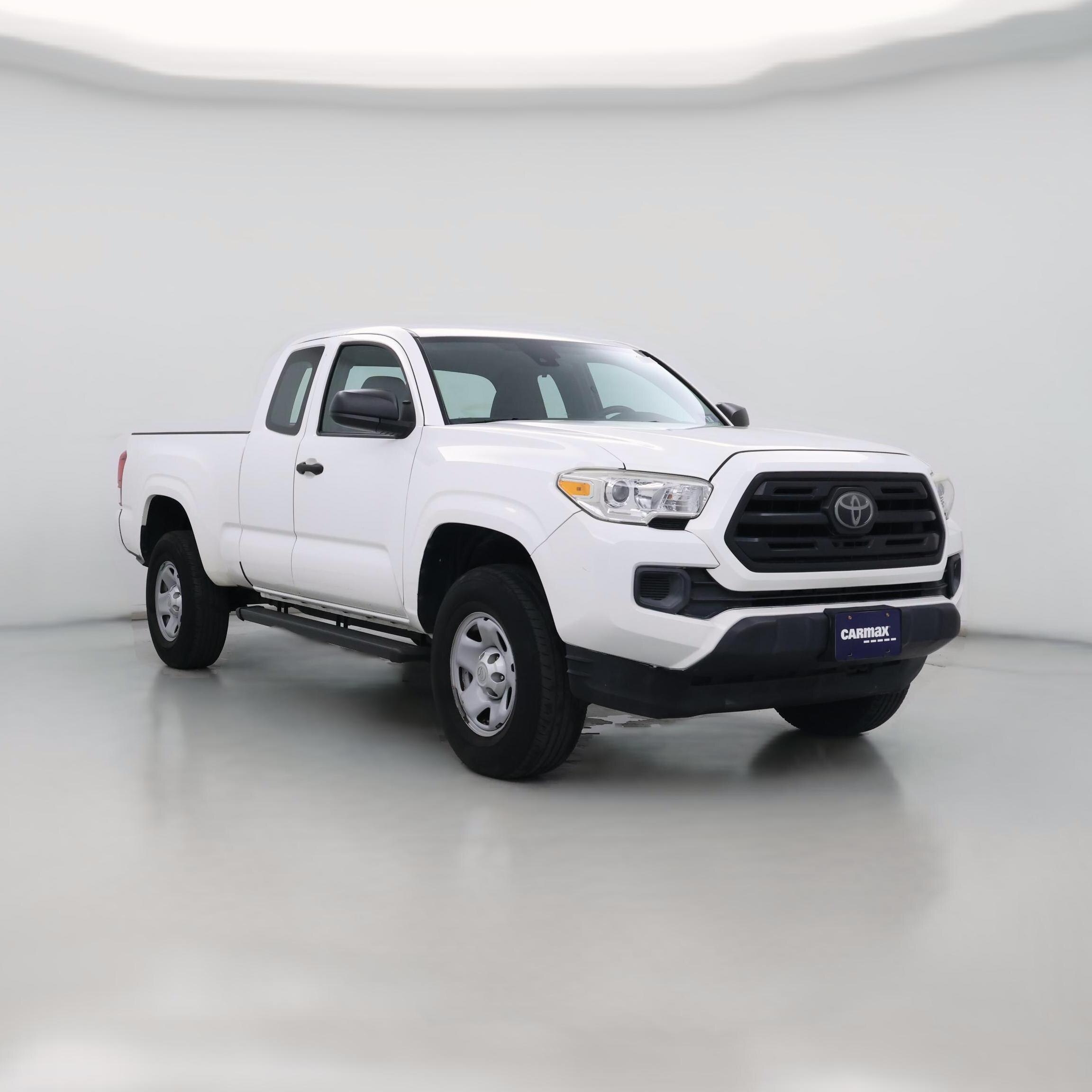 Thumbnail: 2018 Toyota Tacoma - 1
