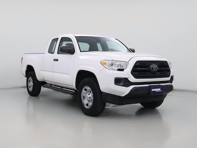 White 2018 Toyota Tacoma SR