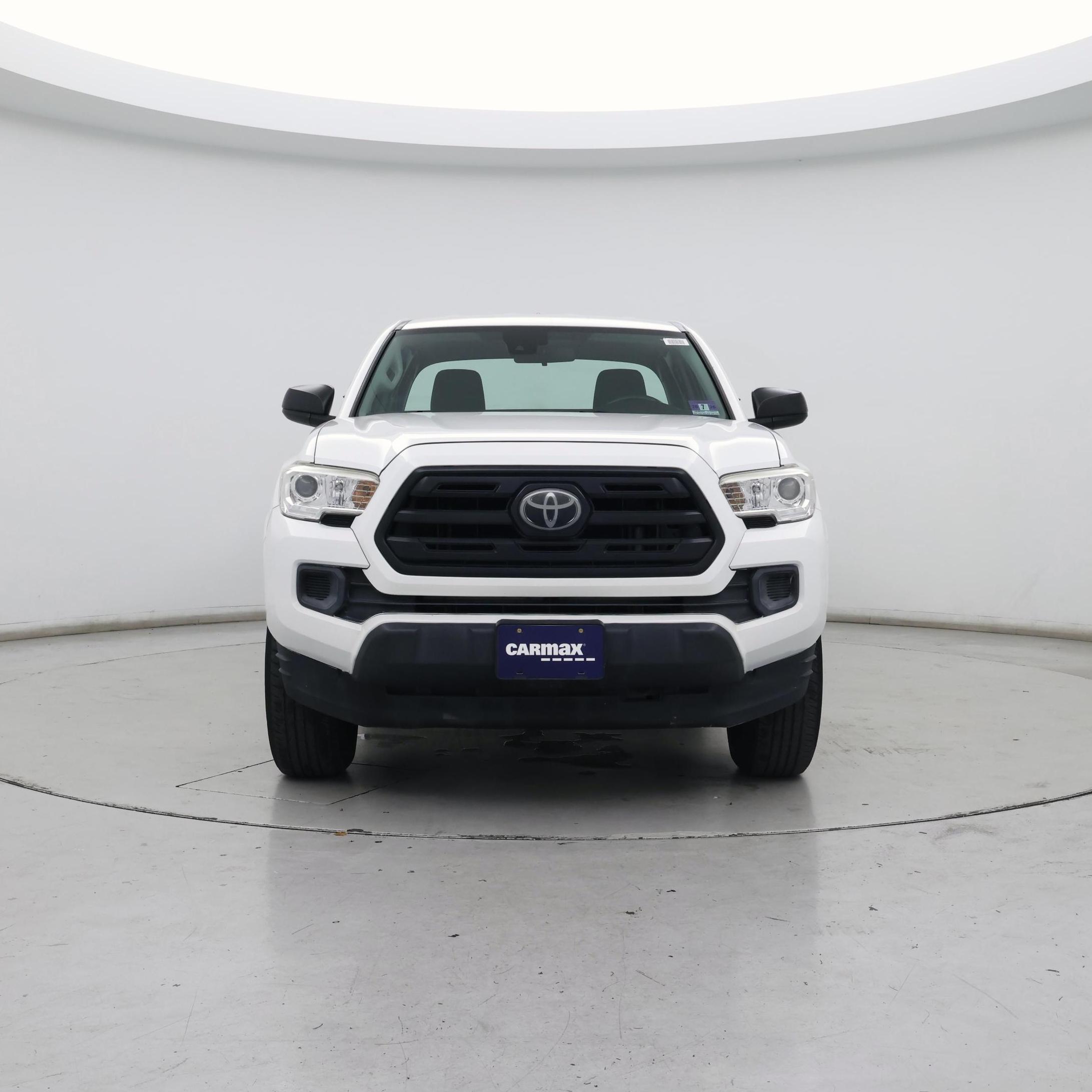 Thumbnail: 2018 Toyota Tacoma - 5