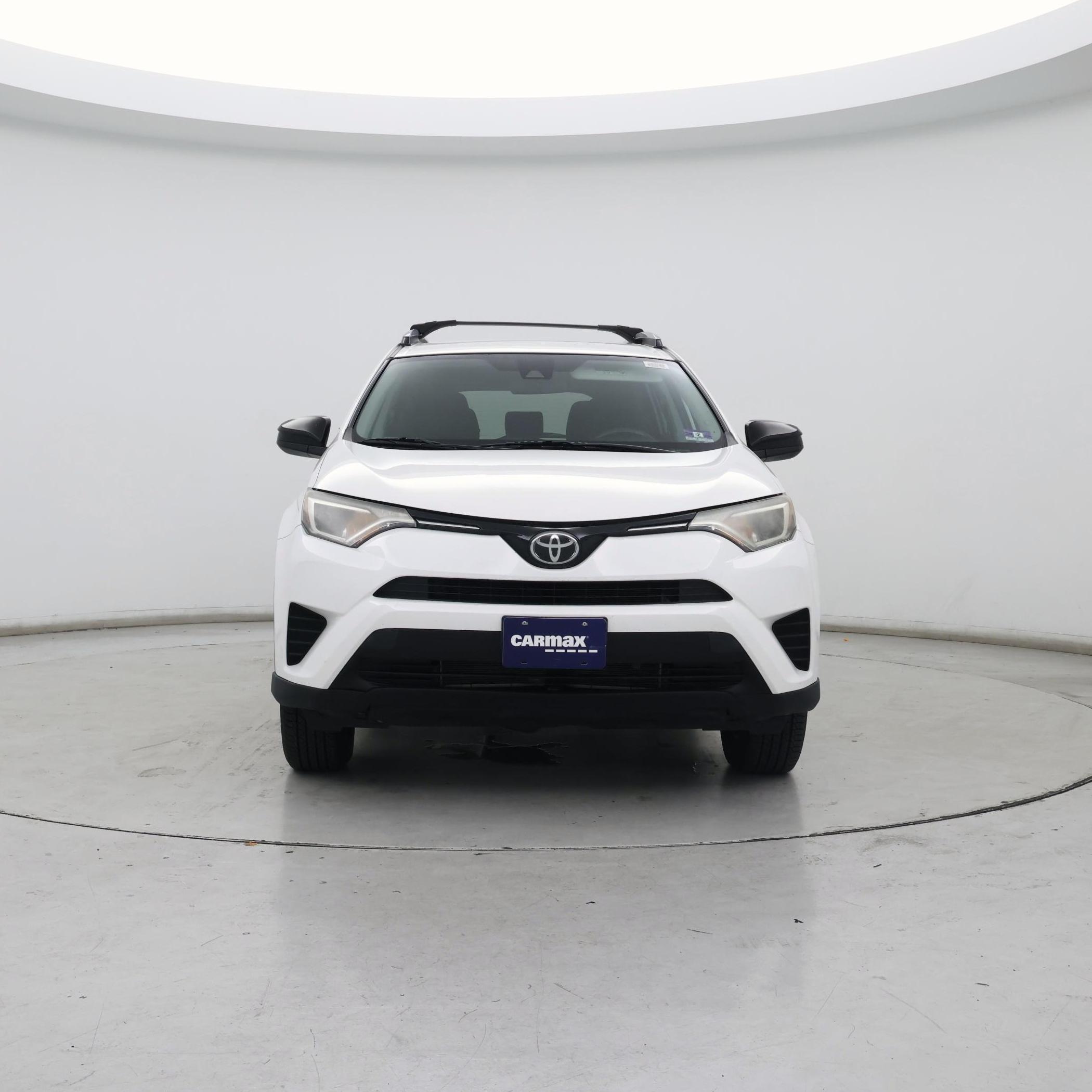 Thumbnail: 2017 Toyota RAV4 - 5