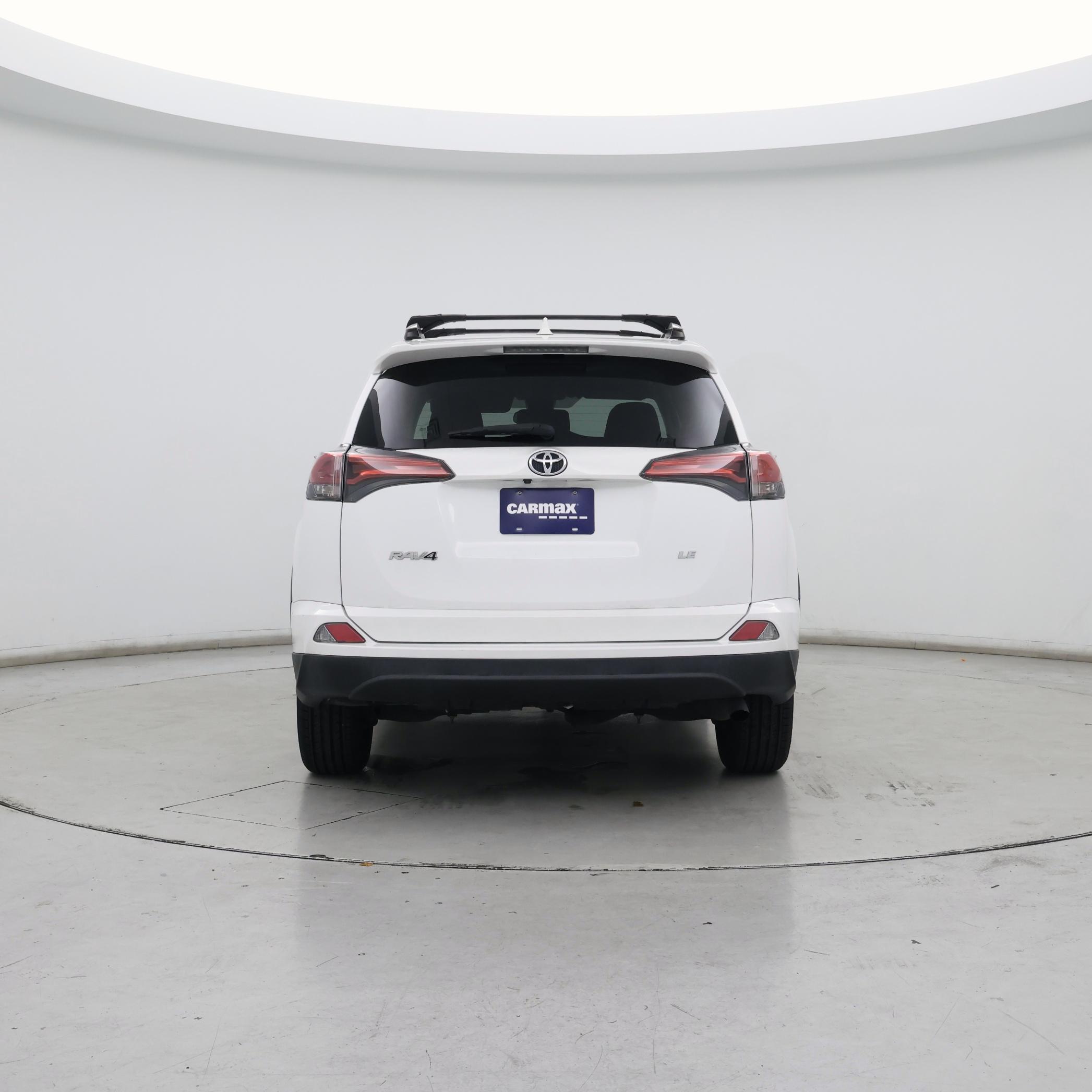 Thumbnail: 2017 Toyota RAV4 - 6